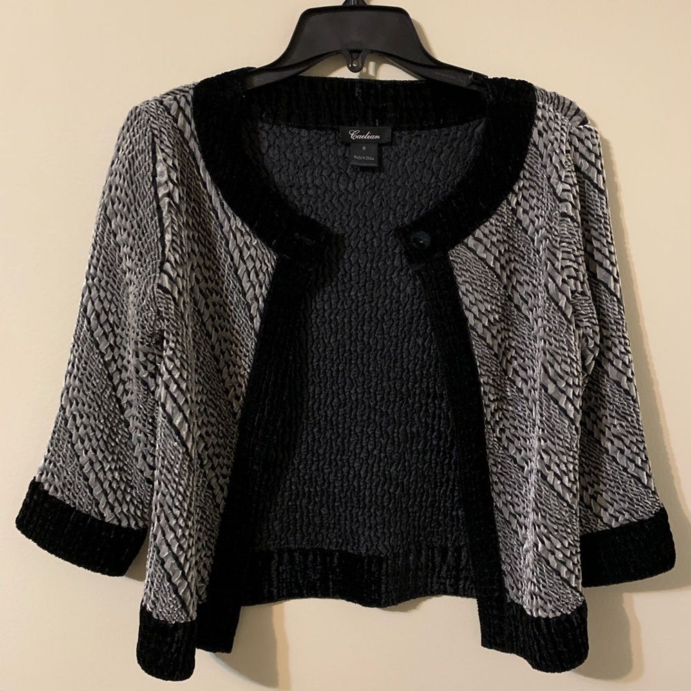 CAELIAN Lightweight, One Button Closure Cardigan